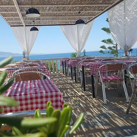 ホテル Mercury 2*