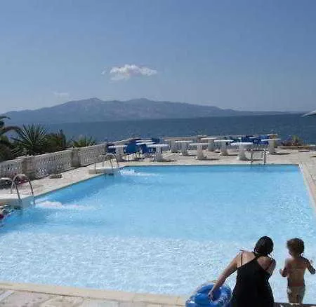 Perla Hotel