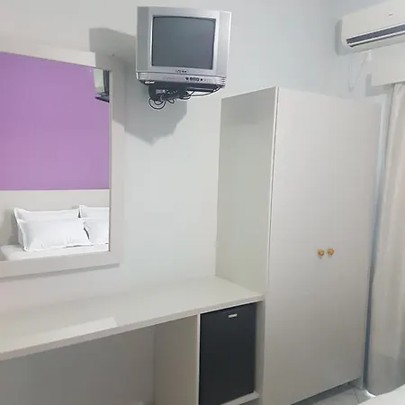 Szálloda Mercury 2*